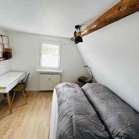 Igel Sjoeborre Apartment *