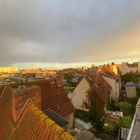 公寓 Igel Sjoeborre *