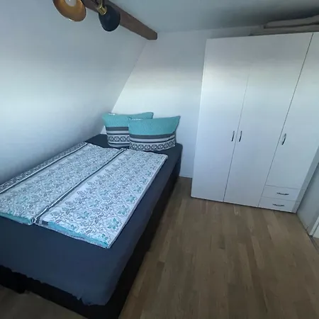 公寓 Igel Sjoeborre